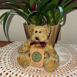 Vintage Boyds Bears “Artemus” Investment Collectibles Archive Collection